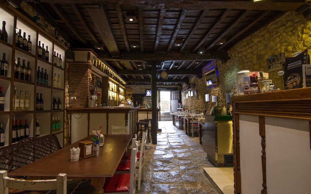 El Cantón Santillana del Mar - Restaurante con terraza dog-friendly